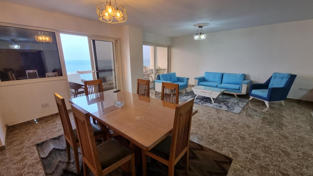 Апартаменти Midpoint Sea View - Families Only Александрія Екстер'єр фото