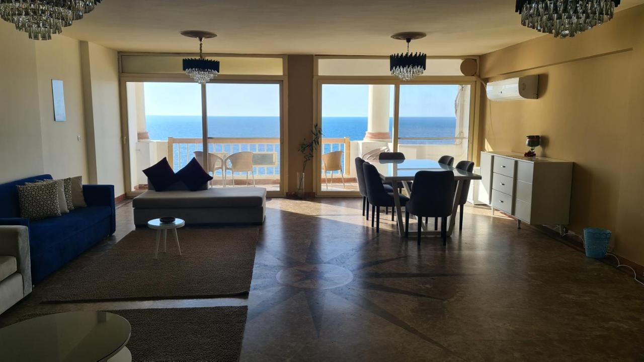 Апартаменти Midpoint Sea View - Families Only Александрія Екстер'єр фото