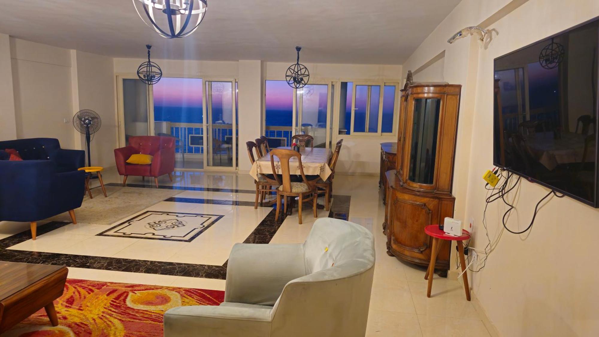 Апартаменти Midpoint Sea View - Families Only Александрія Екстер'єр фото